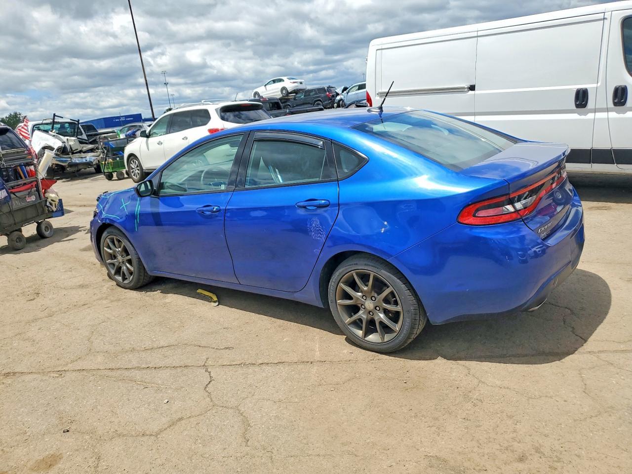 2013 DODGE Dart