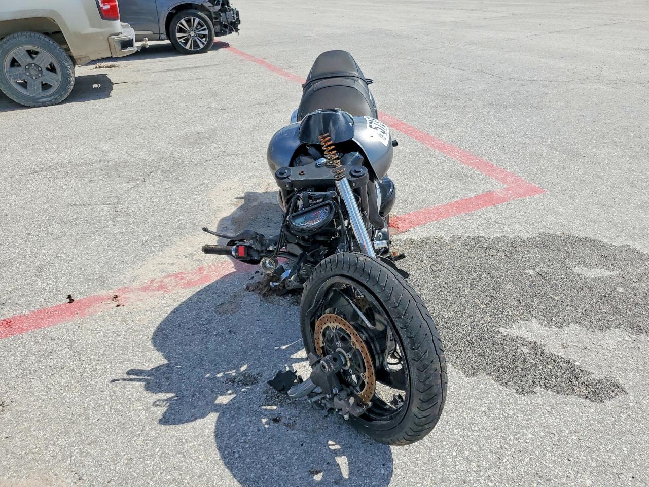 2018 SUZUKI VZ1500