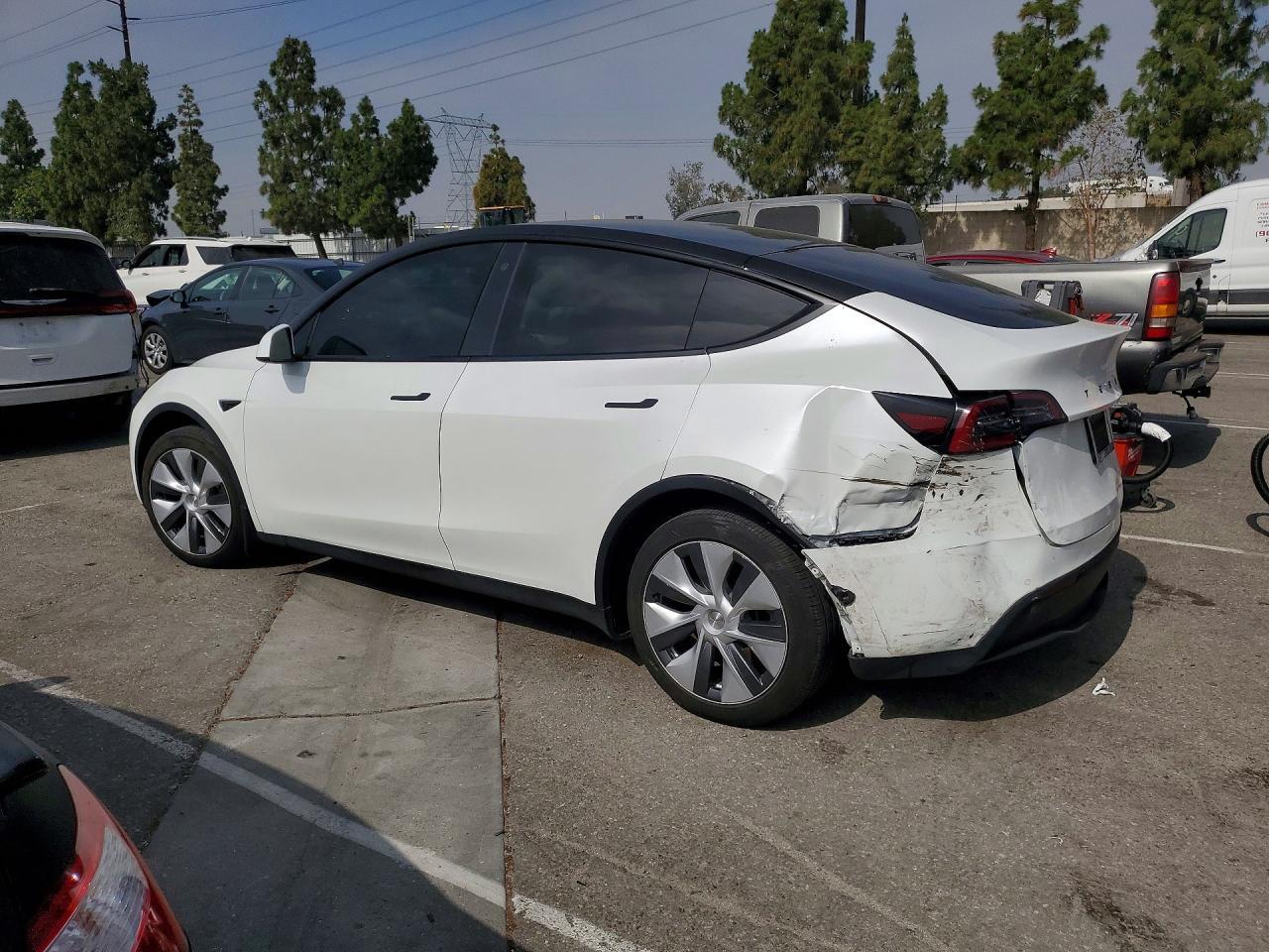 2022 TESLA MODEL Y