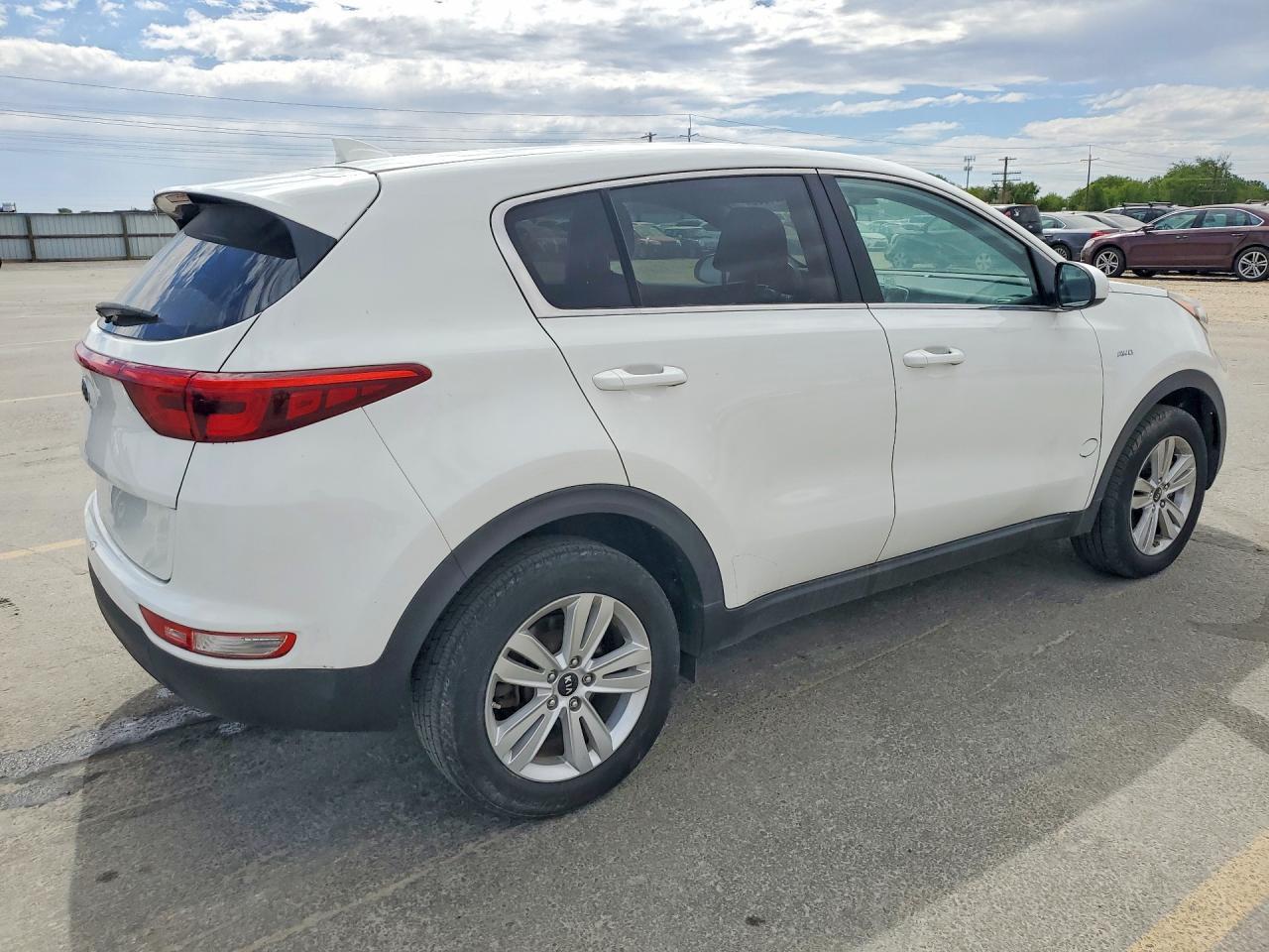 2017 KIA SPORTAGE