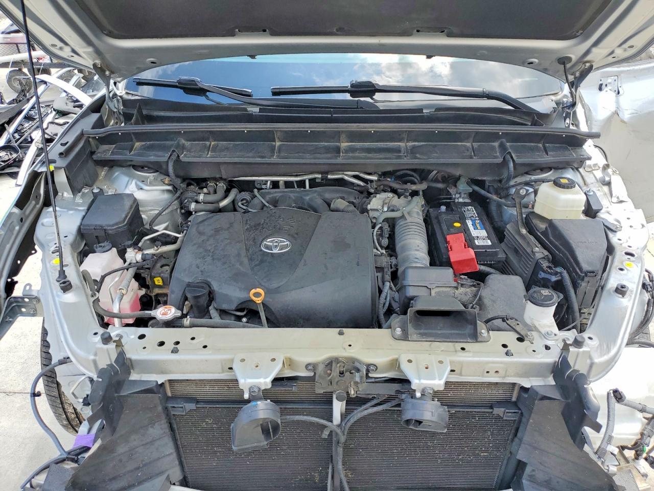 2021 TOYOTA HIGHLANDER