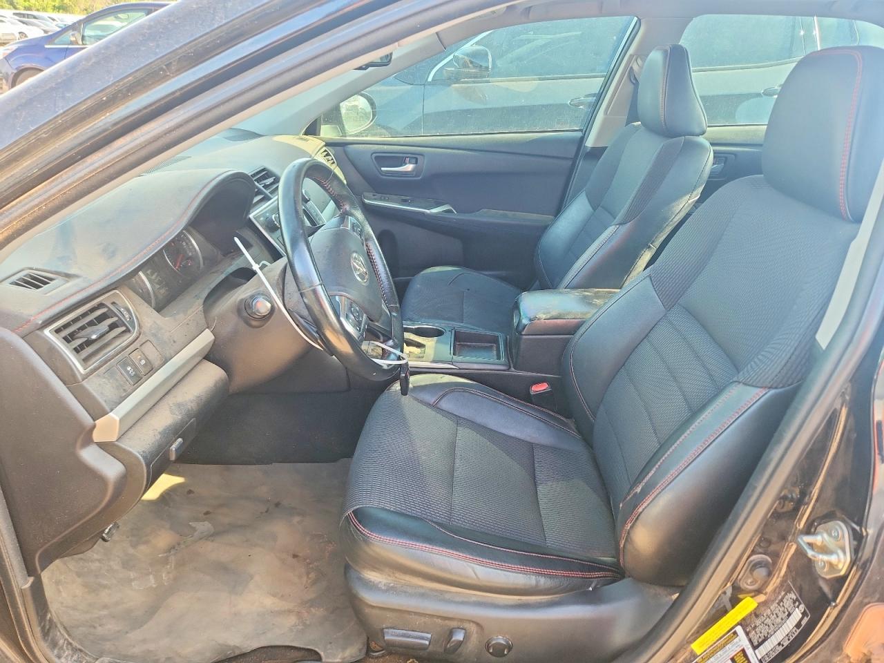 2016 TOYOTA CAMRY