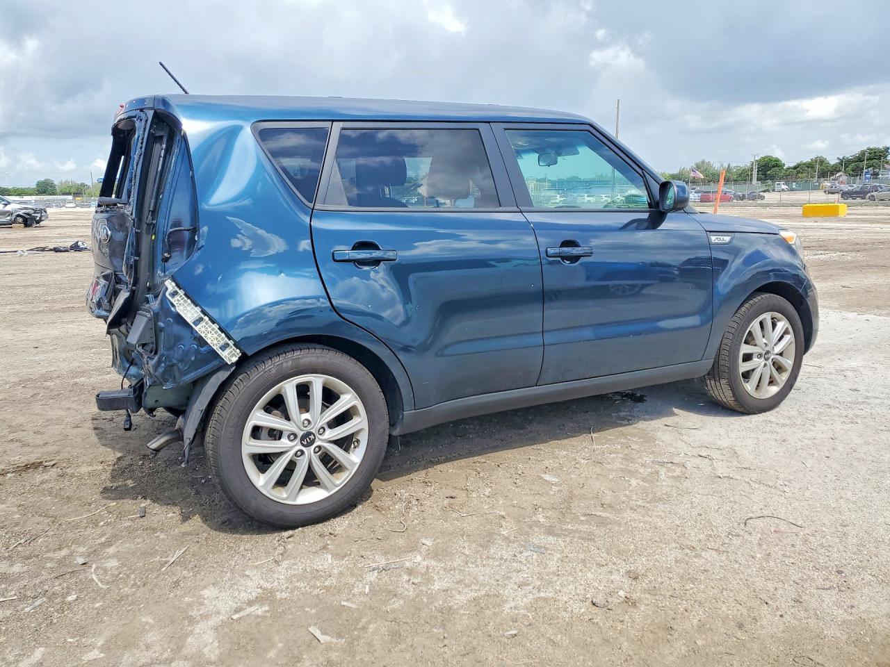 2019 KIA SOUL
