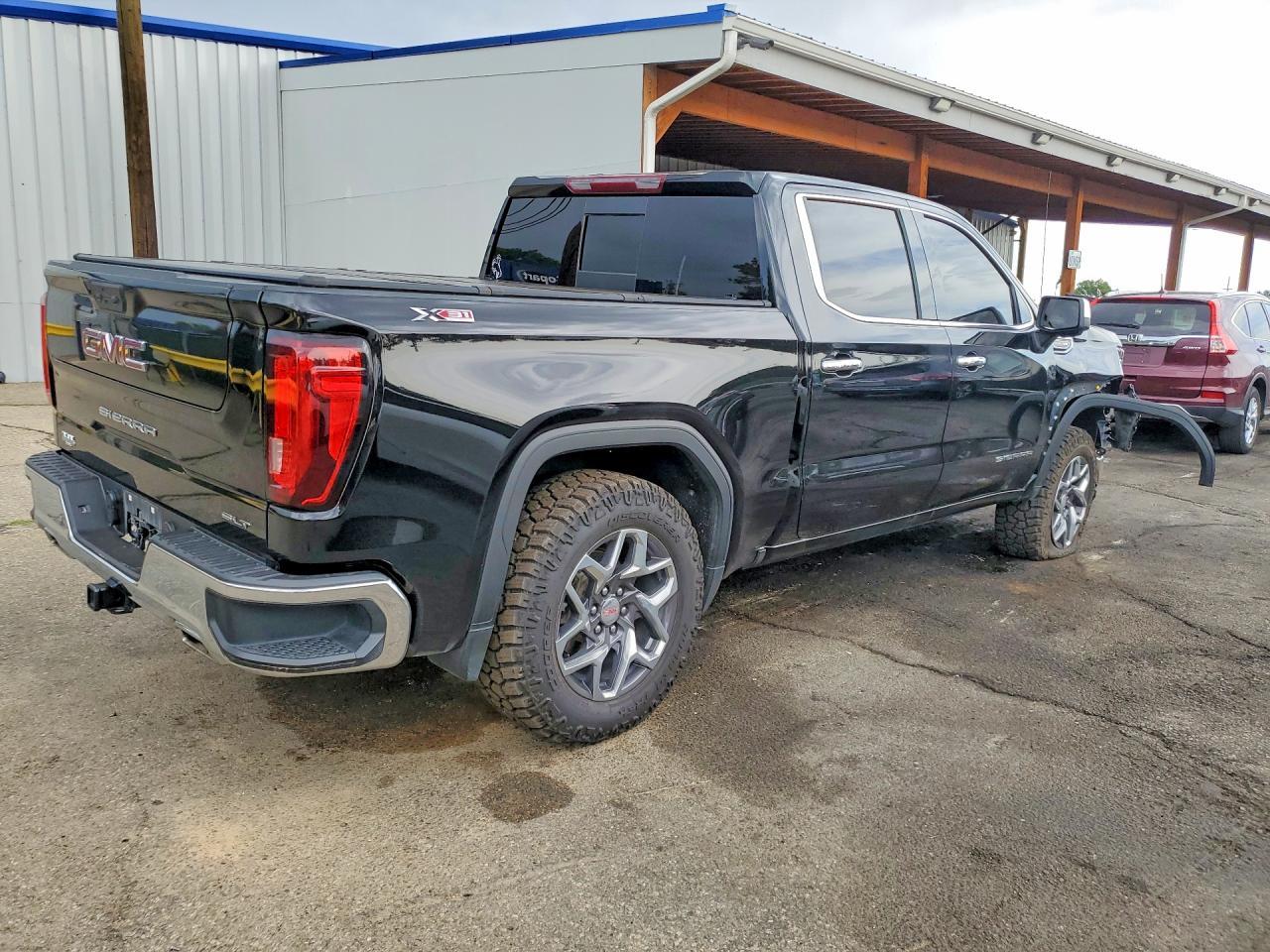 2023 GMC Sierra