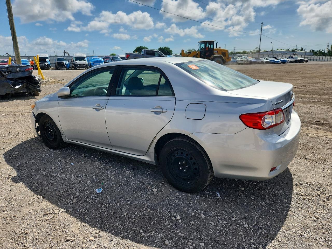 2013 TOYOTA COROLLA