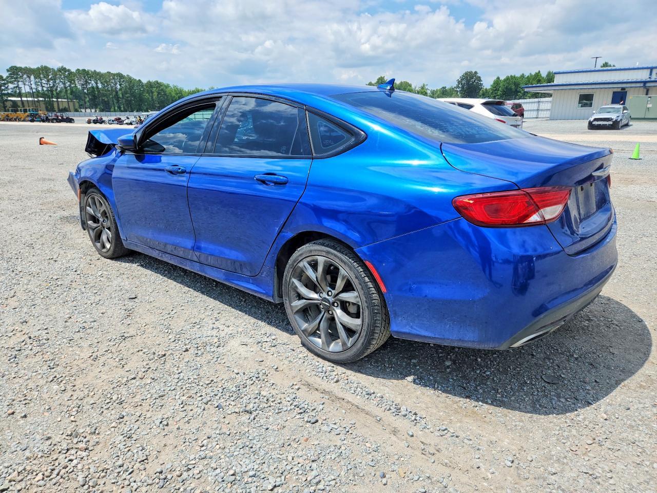 2015 CHRYSLER 200