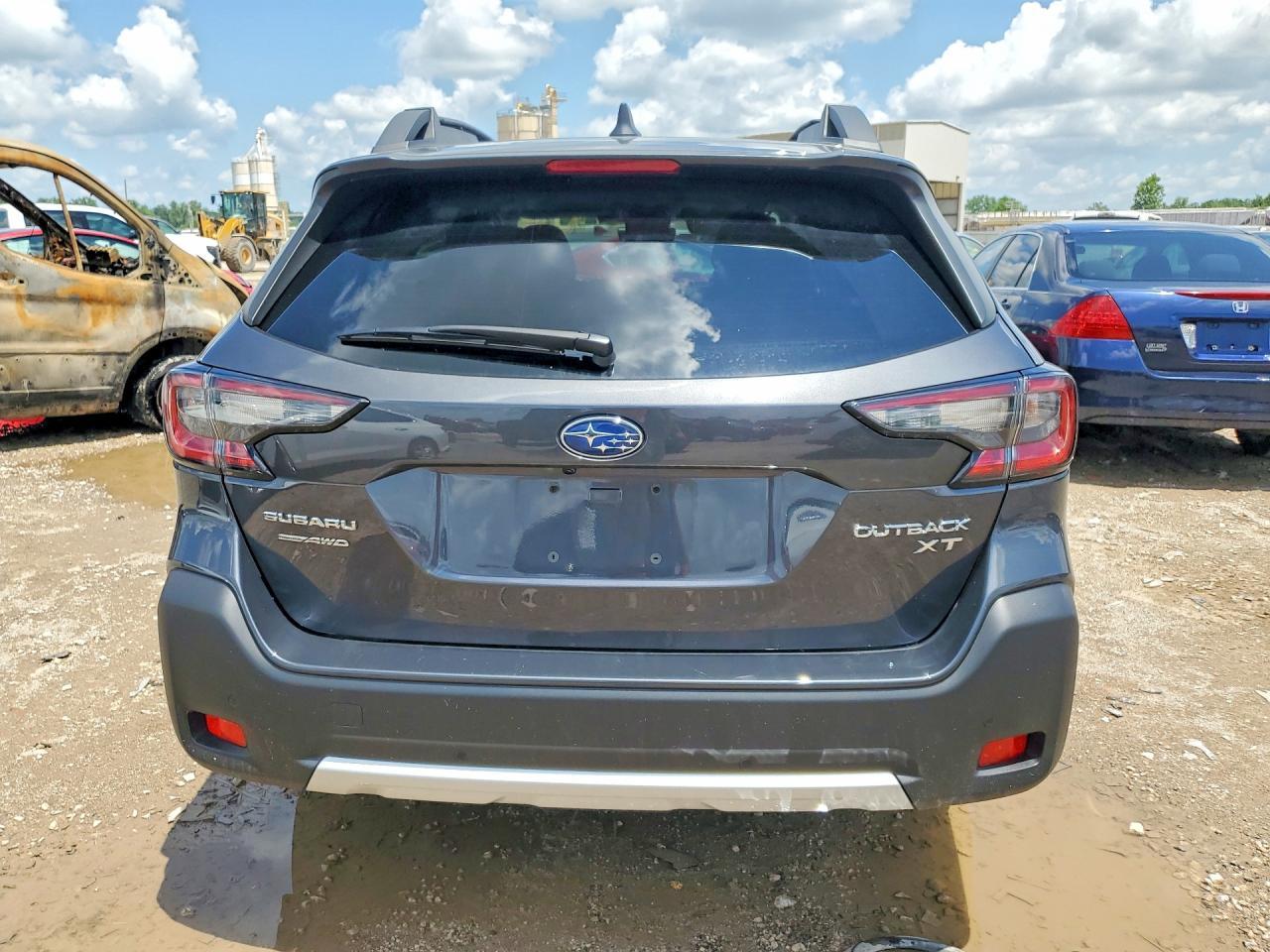 2023 SUBARU Outback