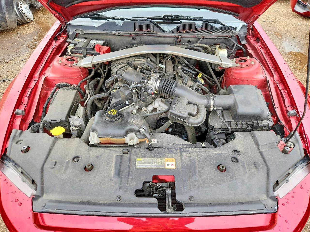 2013 FORD MUSTANG