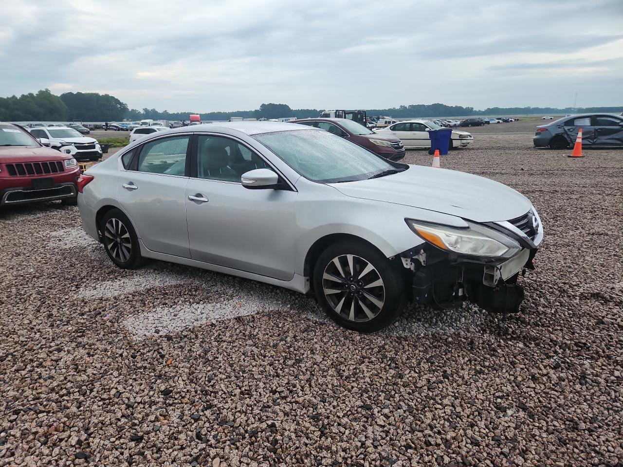 2016 NISSAN ALTIMA