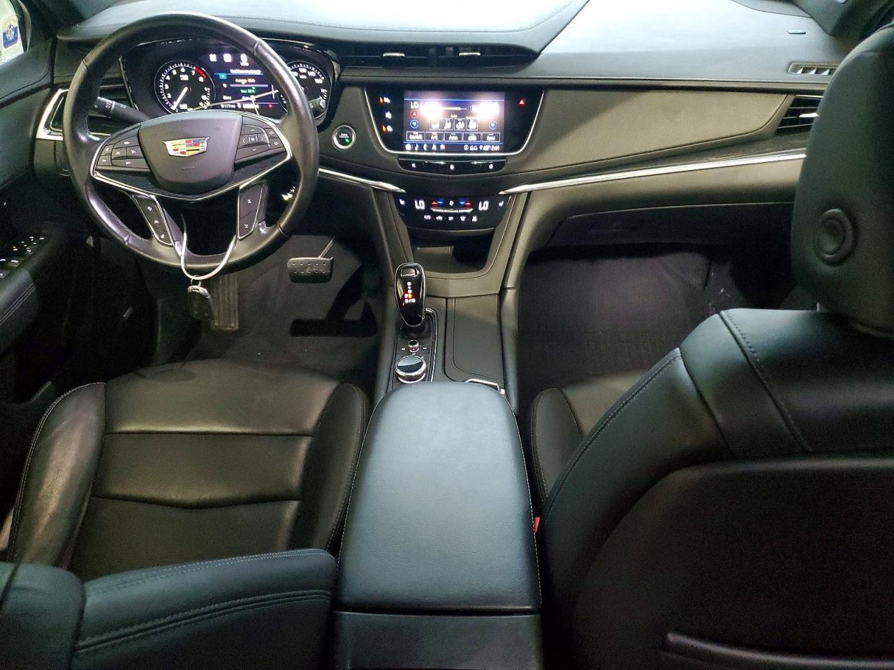 2020 CADILLAC XT5