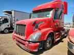 2017 VOLVO VNL