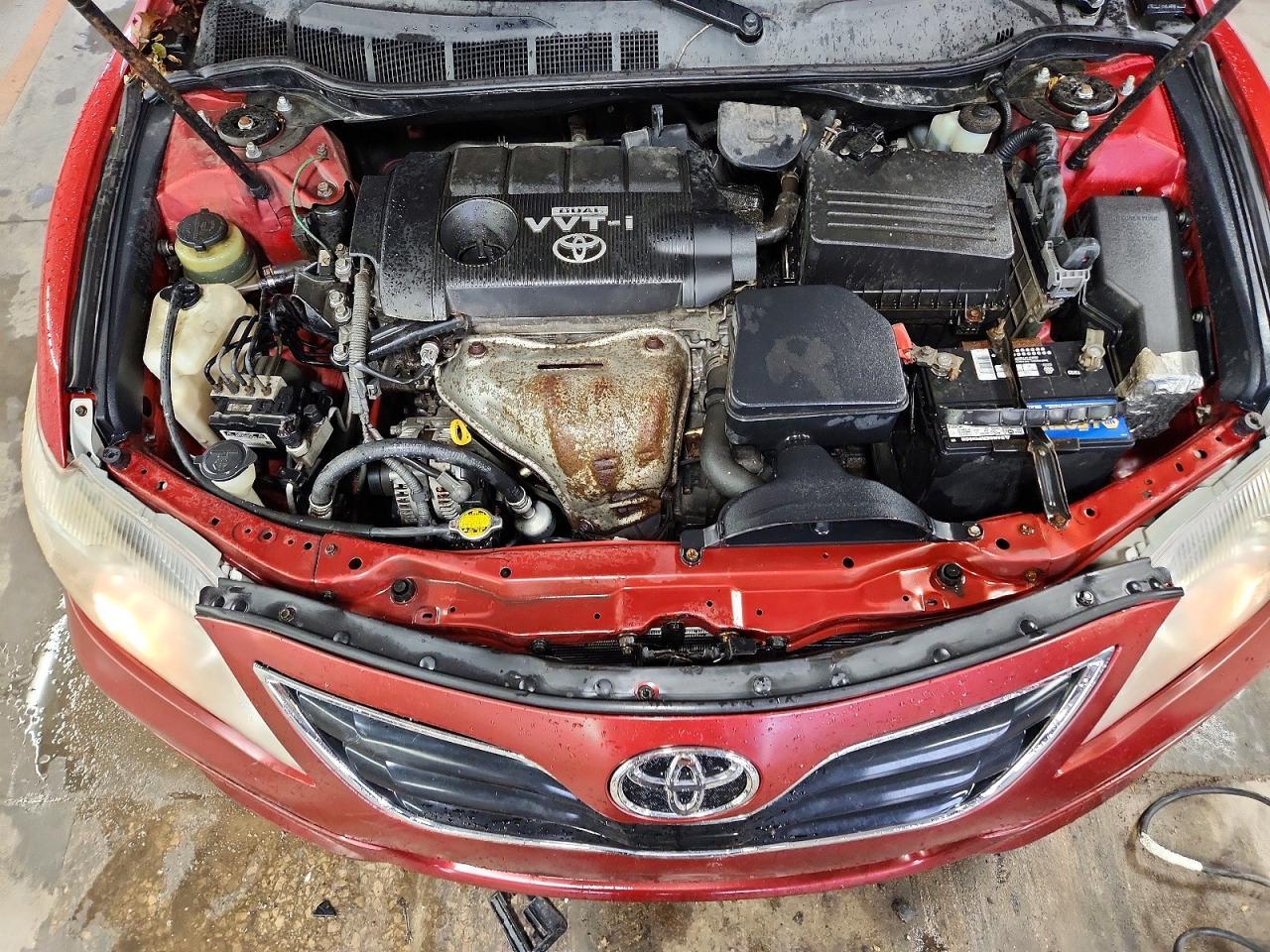 2010 TOYOTA CAMRY
