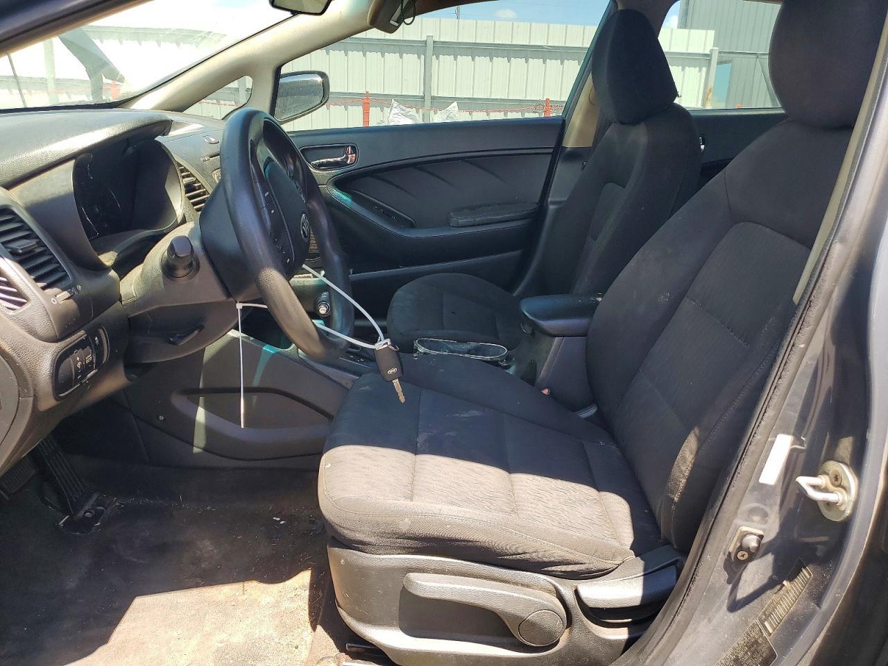 2016 KIA FORTE