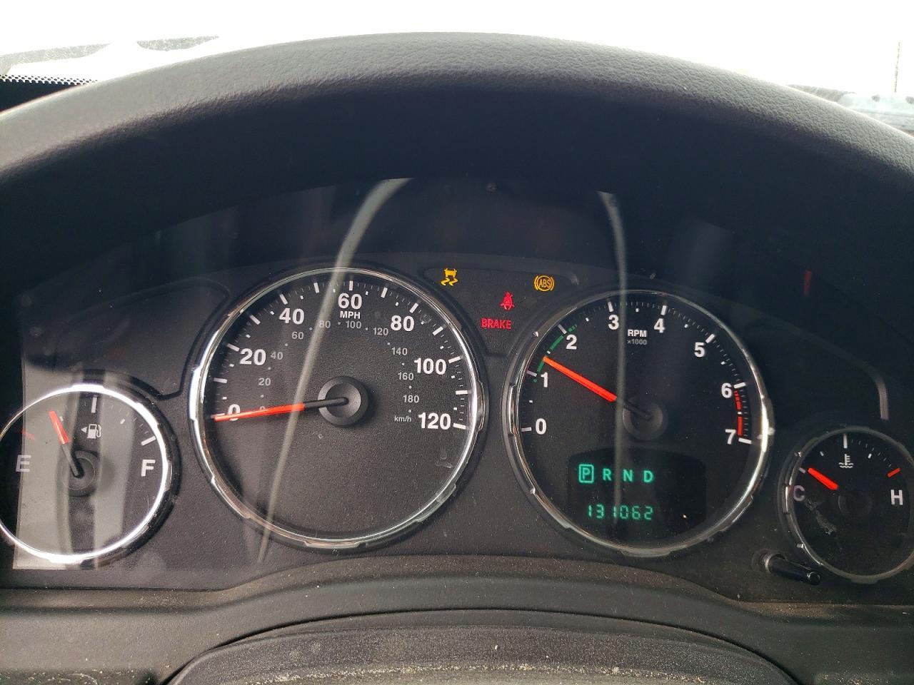 2011 JEEP Liberty