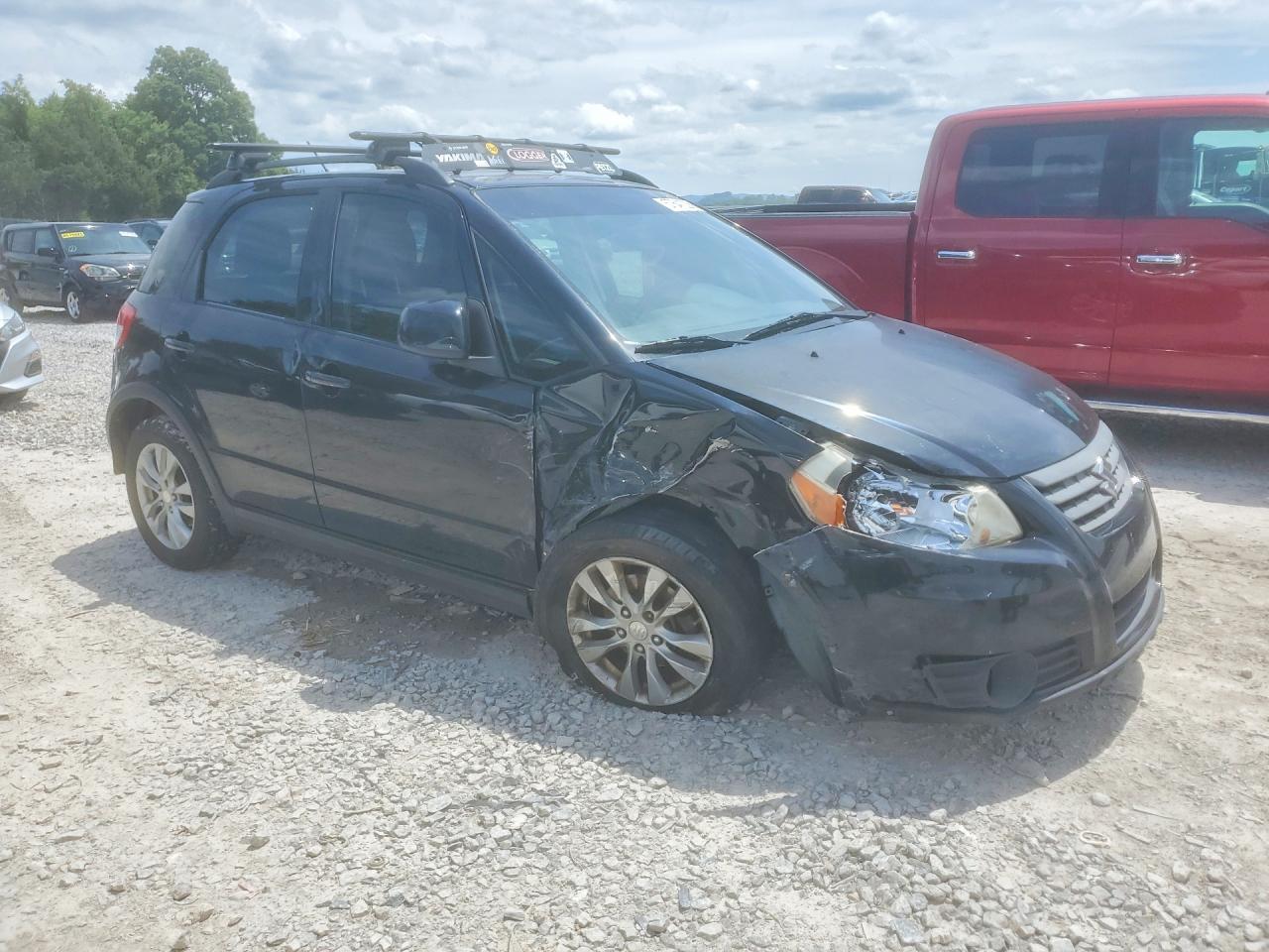 2013 SUZUKI SX4
