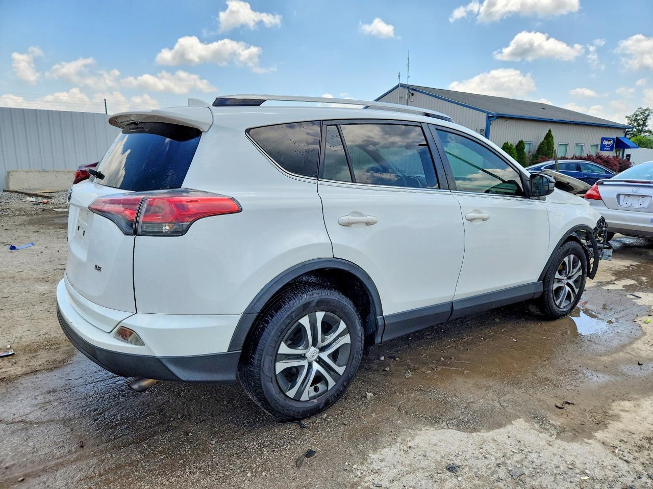 2016 TOYOTA RAV4