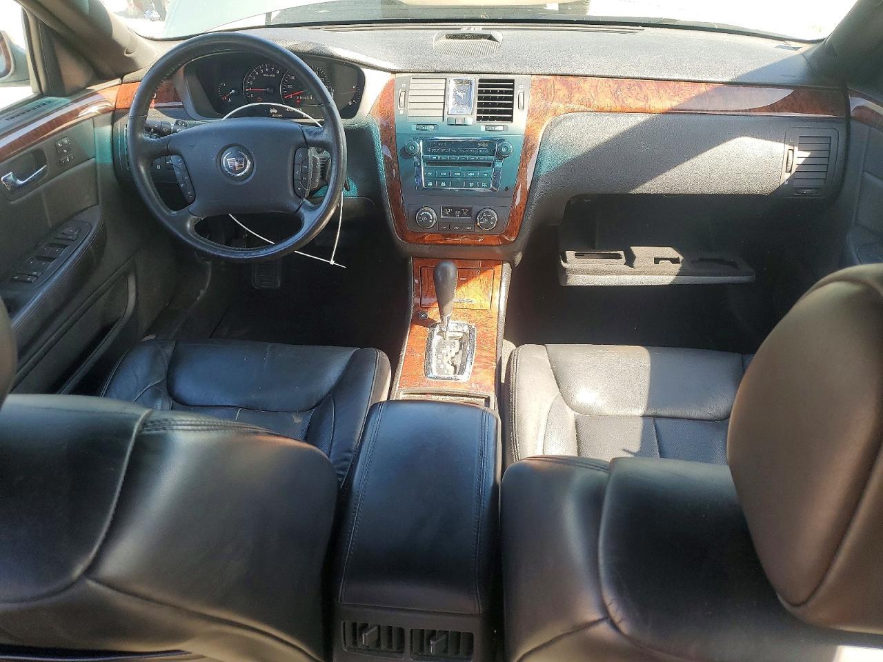 2006 CADILLAC DTS