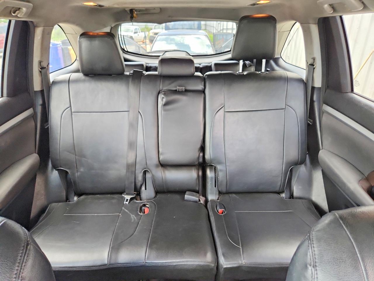 2015 TOYOTA HIGHLANDER