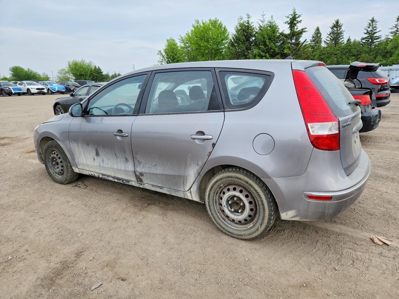 2011 HYUNDAI ELANTRA