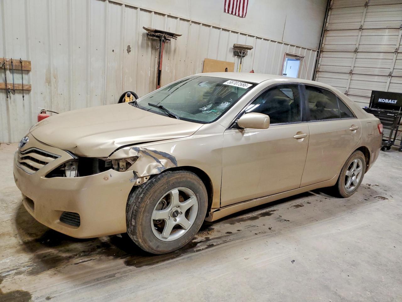 2010 TOYOTA CAMRY
