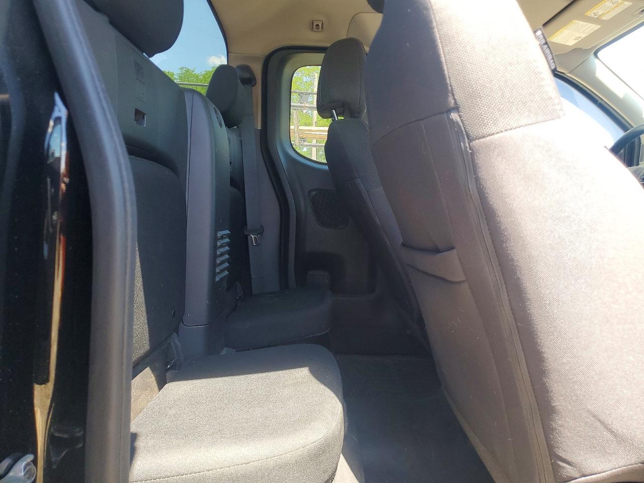 2024 NISSAN Frontier