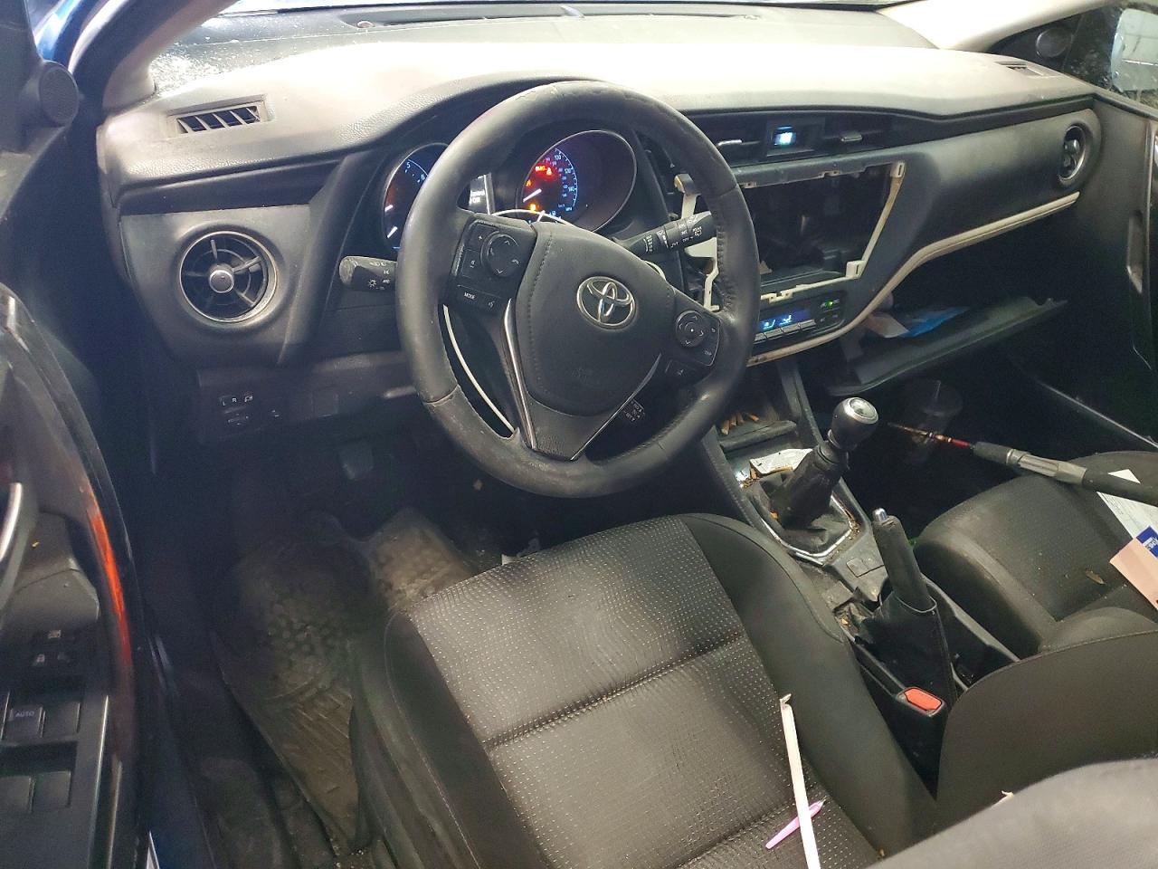 2018 TOYOTA COROLLA