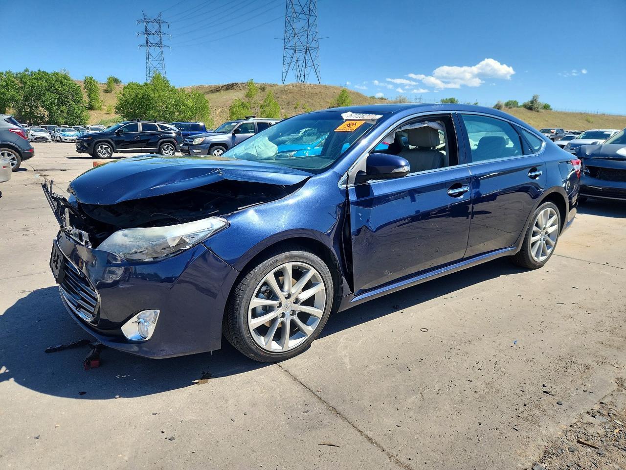 2014 TOYOTA Avalon