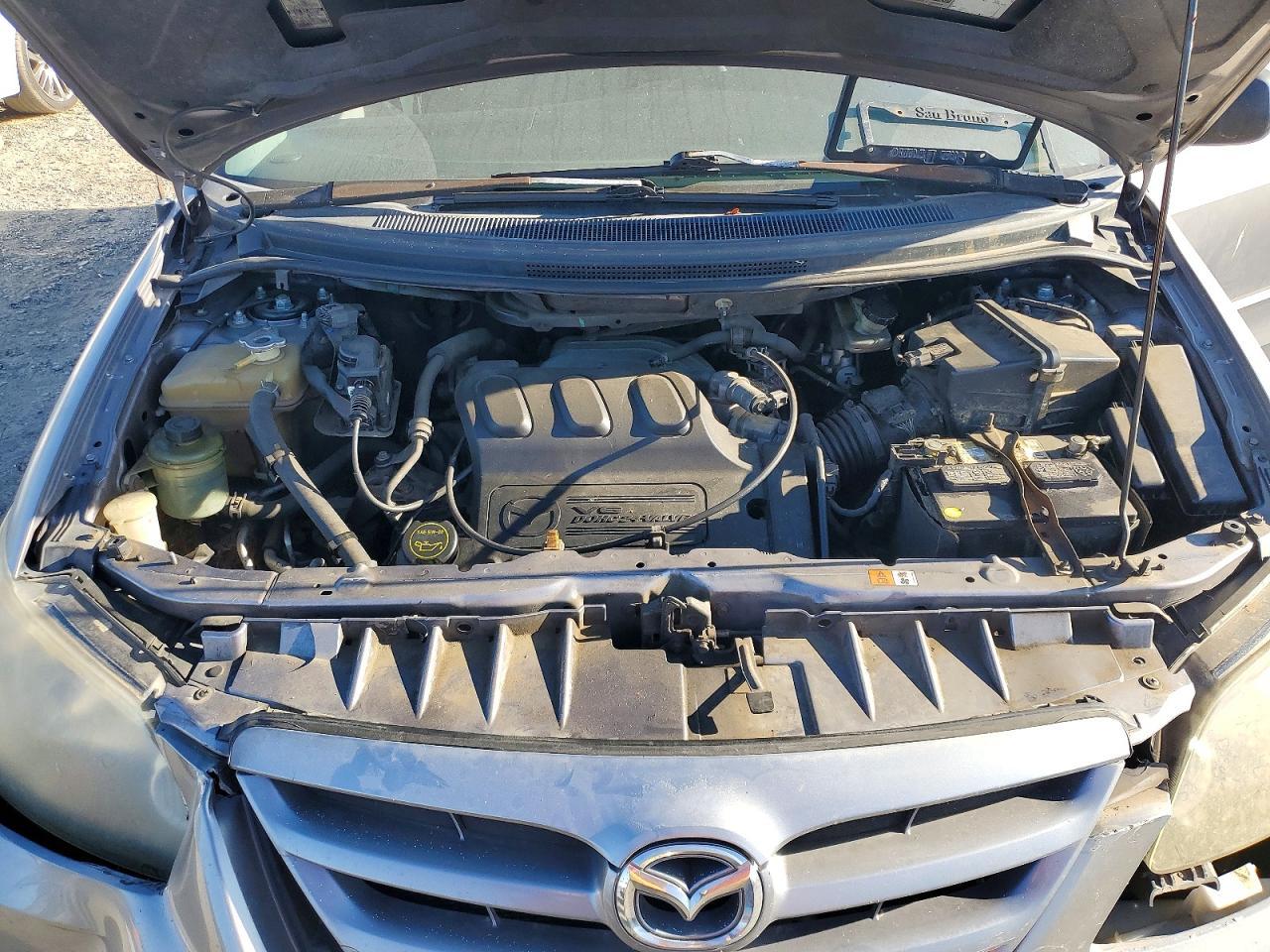 2005 MAZDA Mpv