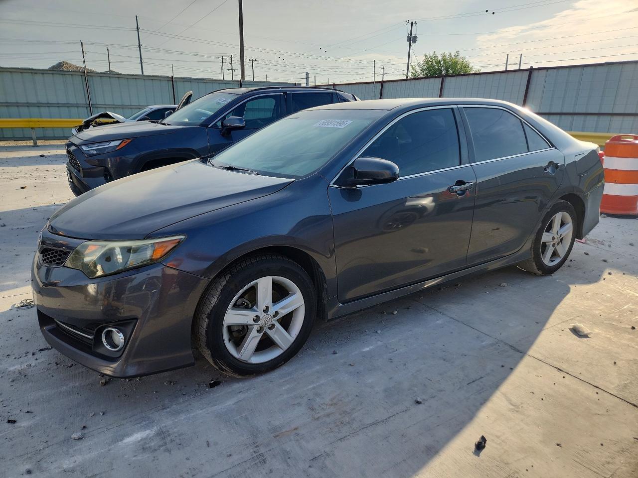 2012 TOYOTA CAMRY
