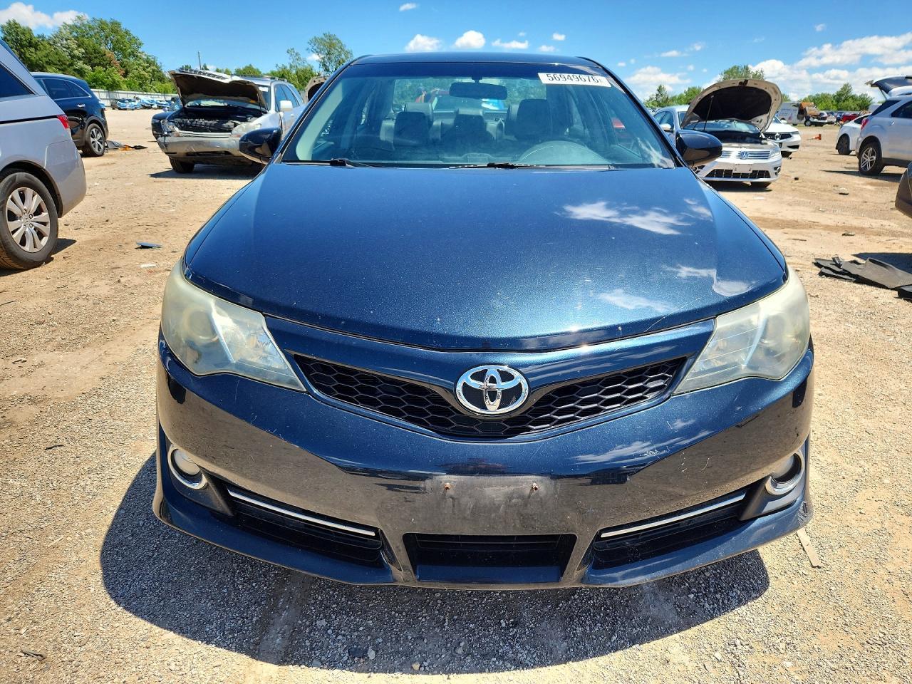 2014 TOYOTA CAMRY