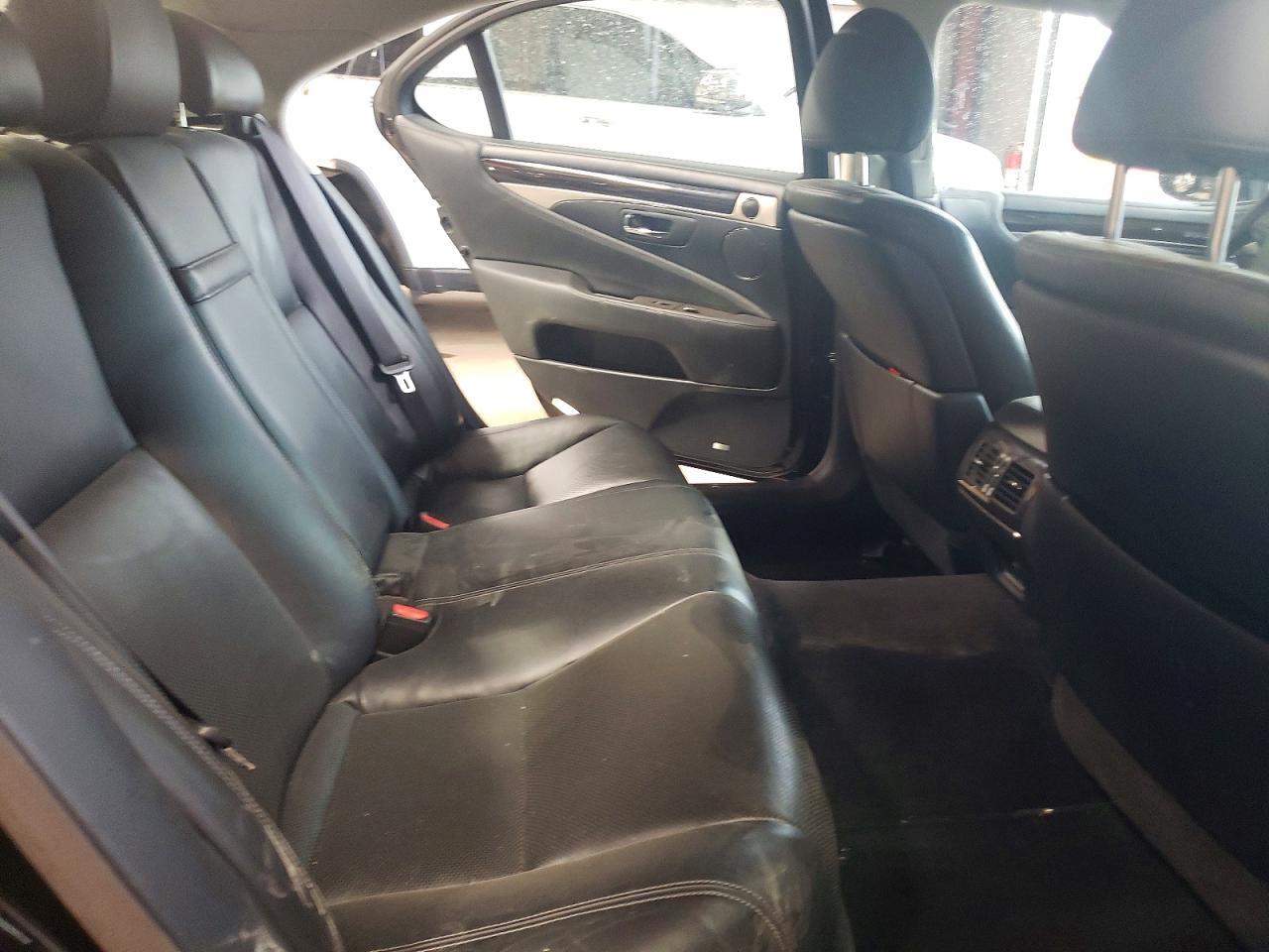 2014 LEXUS LS 460