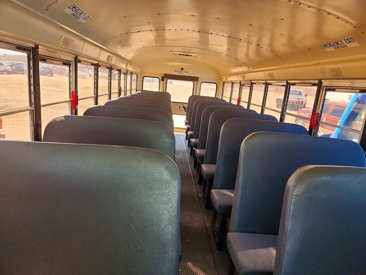 2015 IC CORPORATION Bus