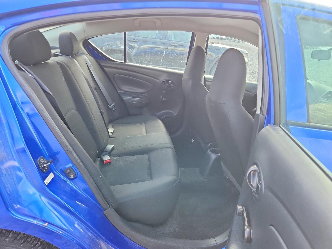 2016 NISSAN VERSA