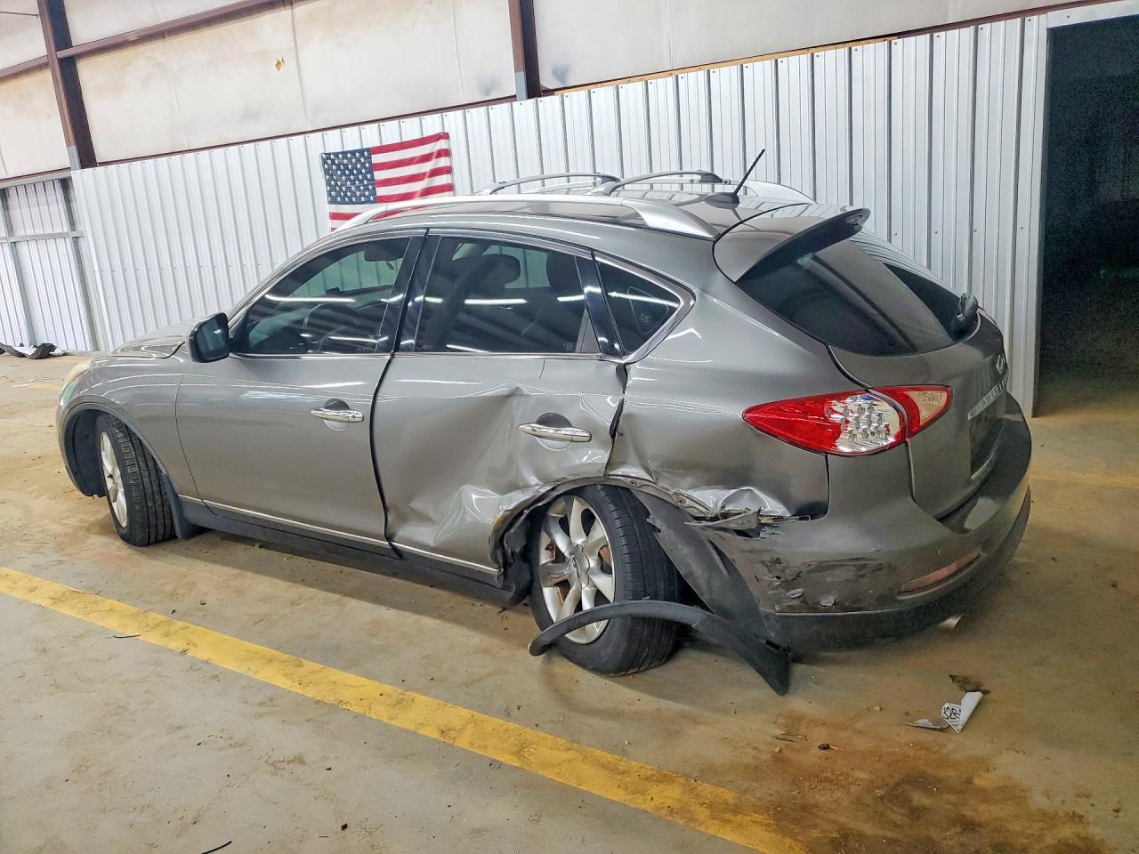2009 Infi Ex35