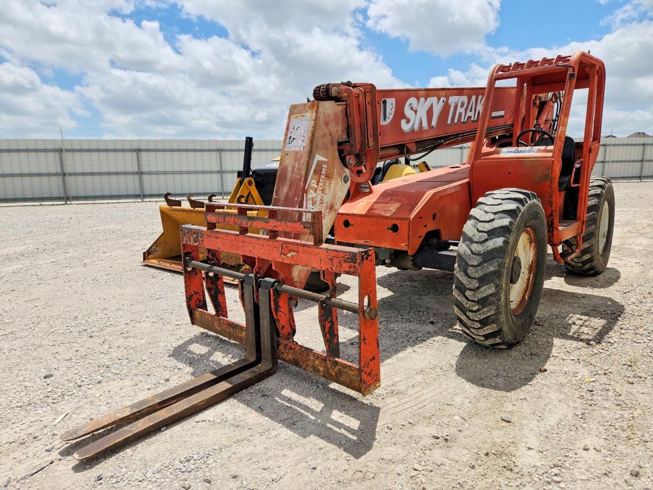 2008 Sky Trak 6042