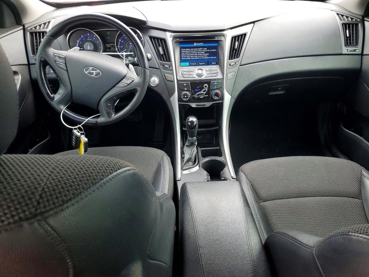 2013 HYUNDAI SONATA