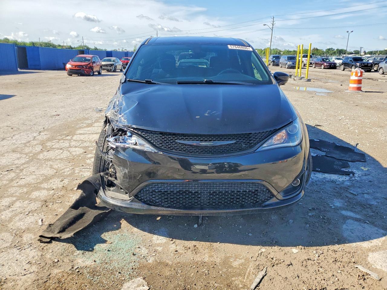 2019 CHRYSLER Pacifica