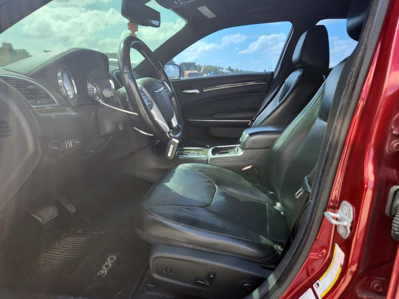 2014 CHRYSLER 300