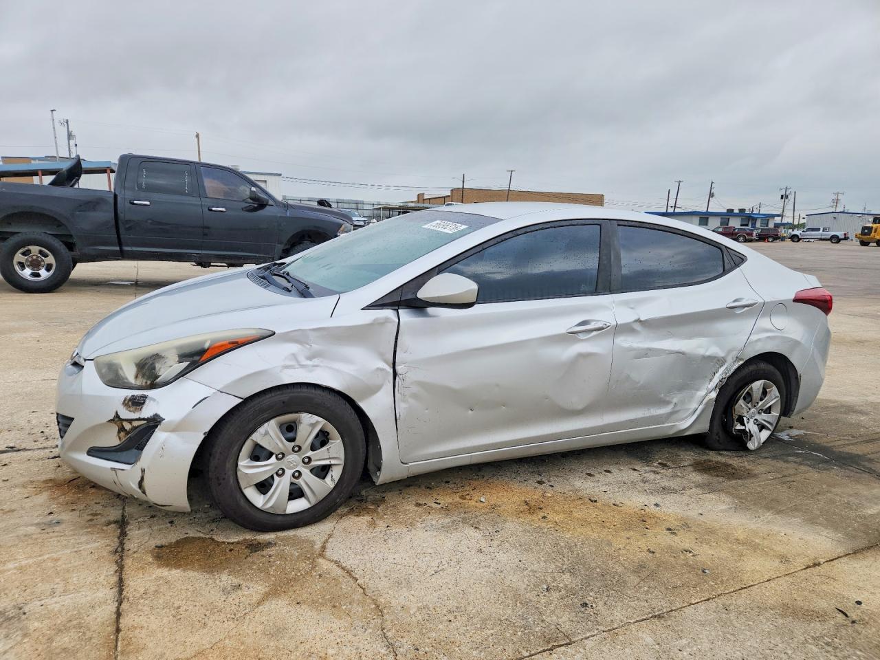 2016 HYUNDAI ELANTRA