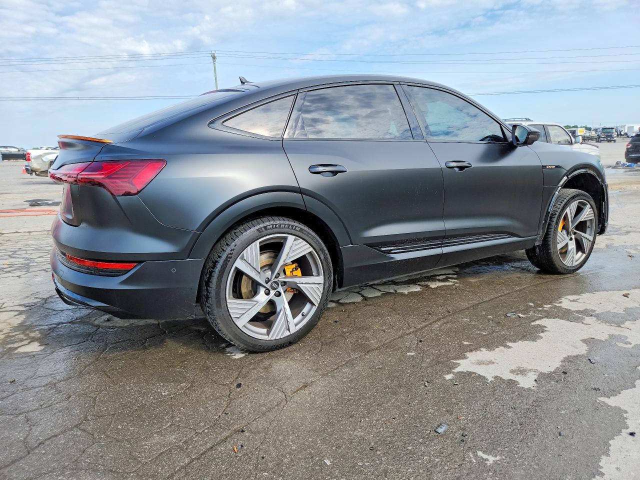 2022 AUDI e-tron Sportback