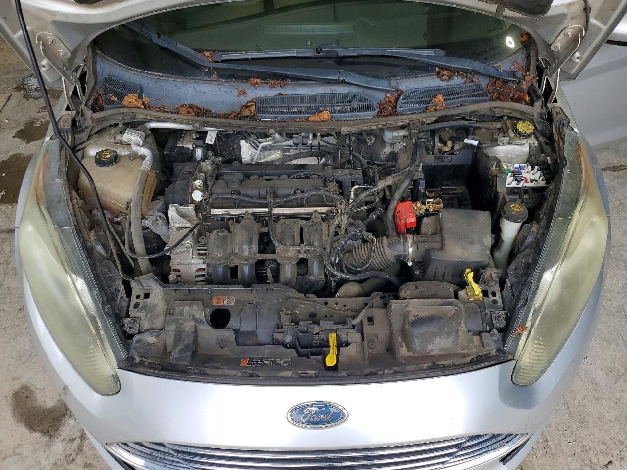 2016 FORD Fiesta
