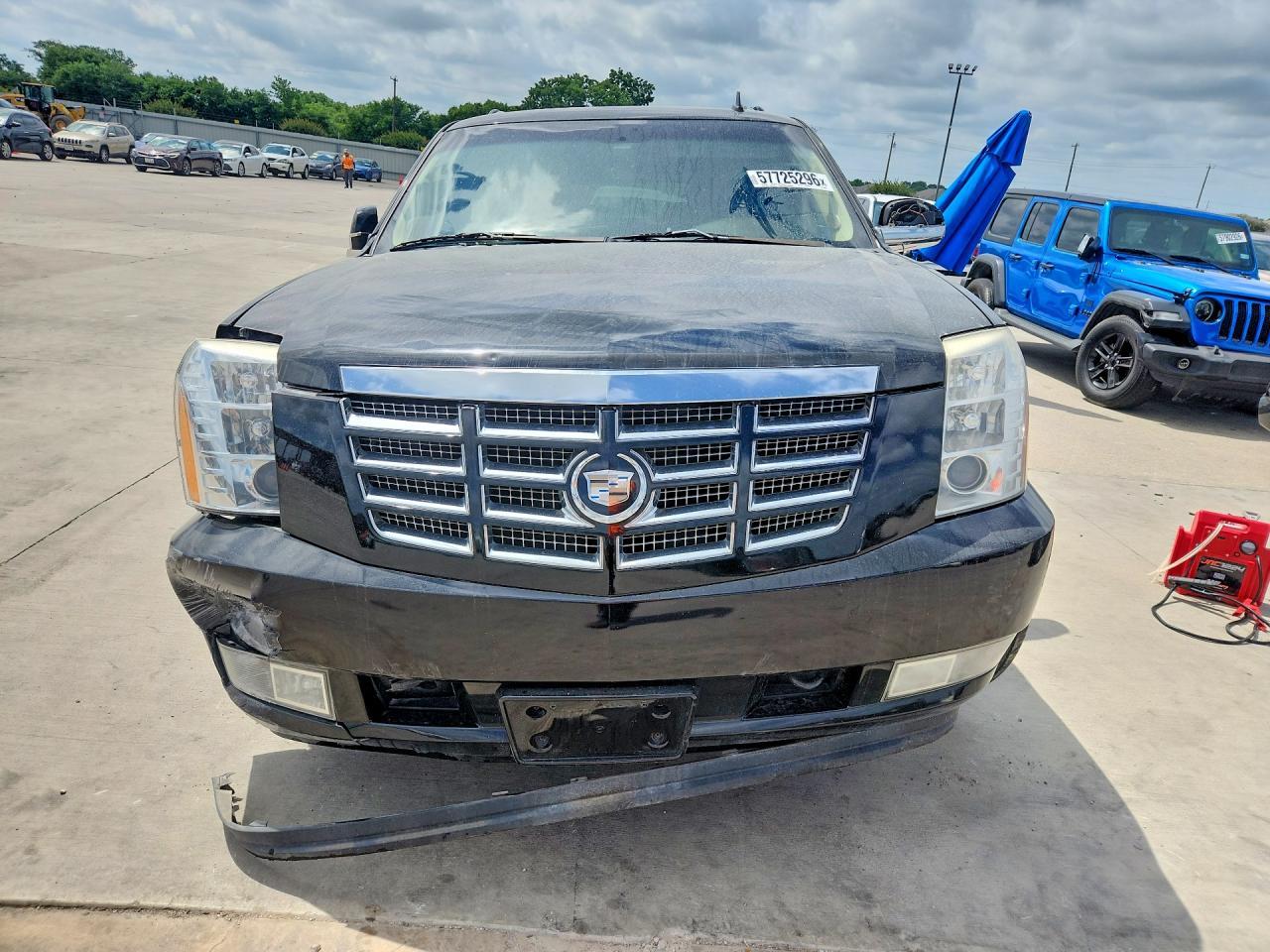 2011 CADILLAC Escalade ESV