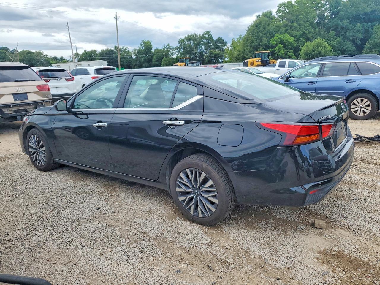 2025 NISSAN ALTIMA