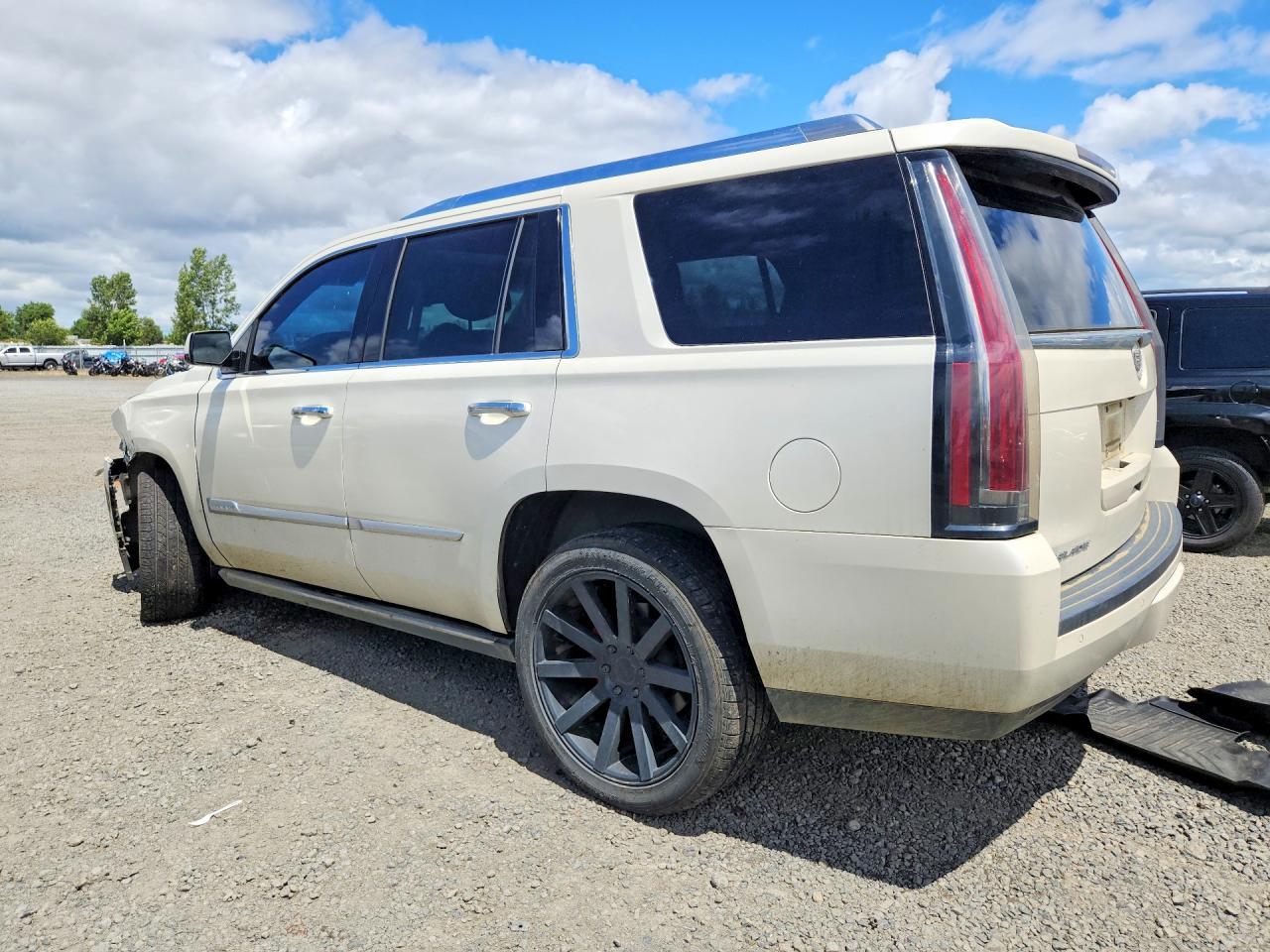2015 CADILLAC ESCALADE