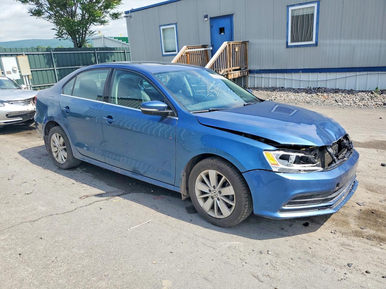 2016 VOLKSWAGEN JETTA