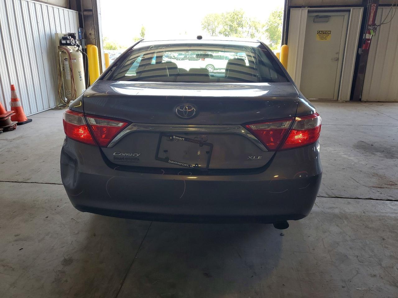2015 TOYOTA CAMRY