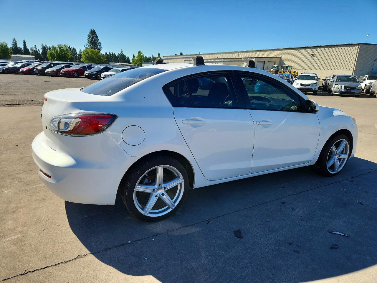 2013 MAZDA 3