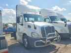 2015 FREIGHTLINER CASCADIA