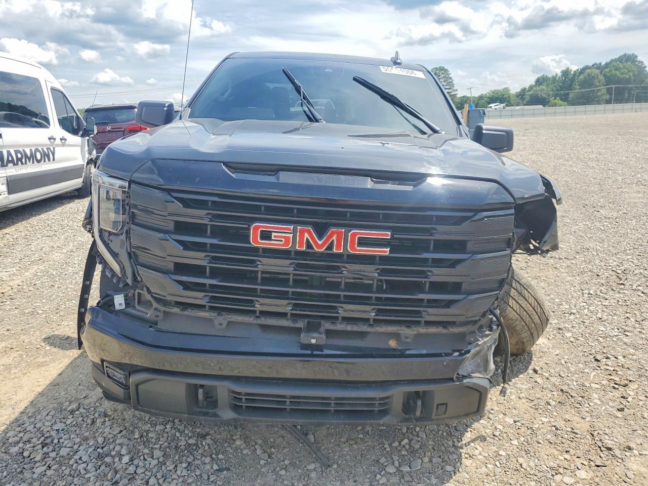 2022 GMC Sierra