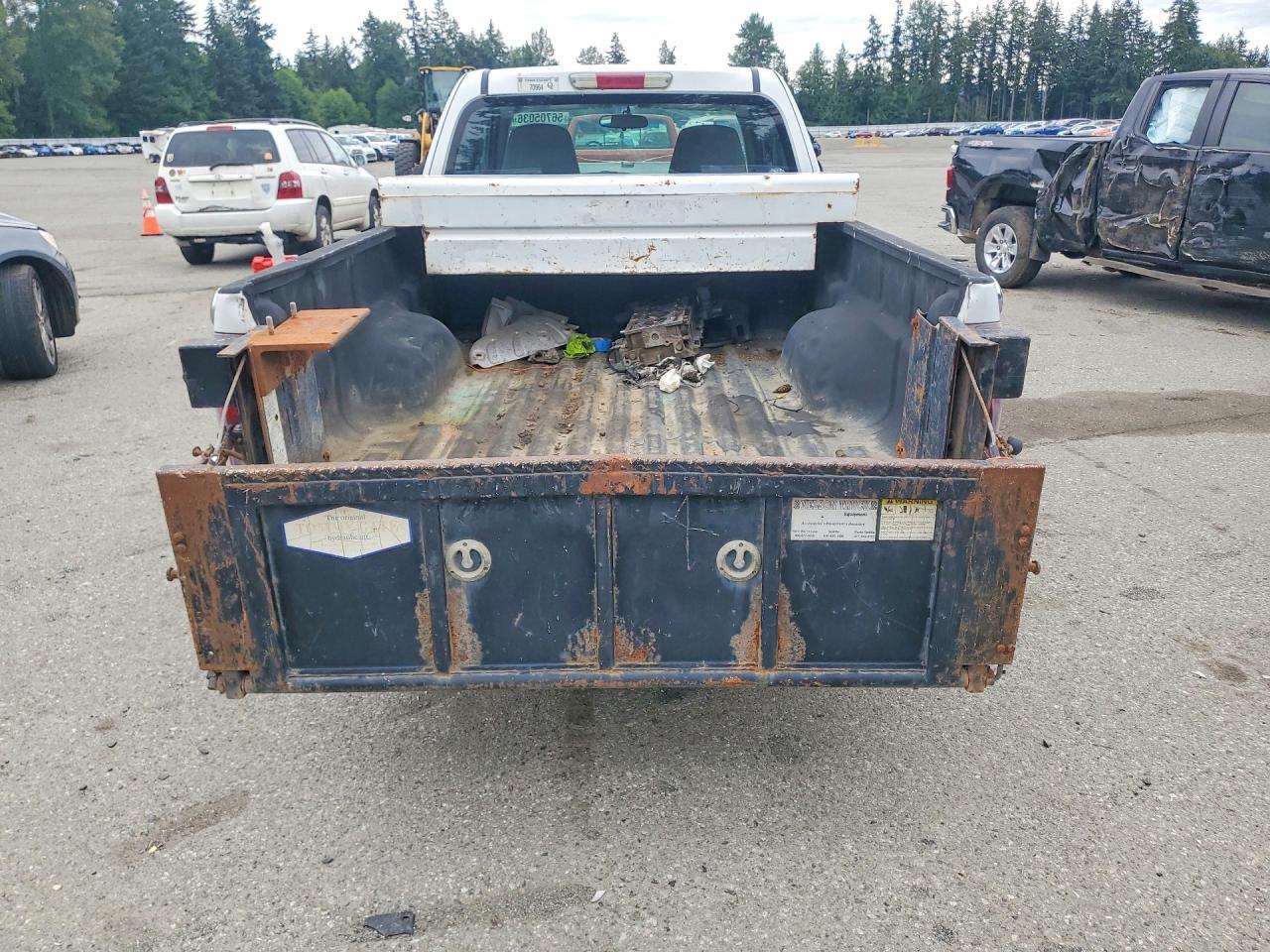 2004 CHEVROLET COLORADO